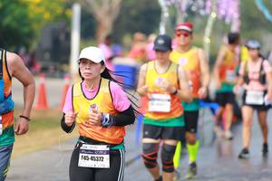 BIB: 4212, 45372
                            <button type="button" onclick="openModal(9911226)" class="btn btn-primary btn-sm float-right btn-popup" data-toggle="modal" data-target=".modal-high-quality">
                        <i class="fas fa-shopping-cart"></i> Add to Cart
                    </button>
                                            <button type="button" onclick="isThisMe(9911226, true)" class="btn btn-success btn-sm float-right btn-popup btn-isme hidden" data-toggle="tooltip" data-placement="bottom" title="นี่คือรูปของคุณใช่ไหม คลิกที่นี่เพื่อเอาเข้าอัลบั้ม">
                        <i class="fas fa-plus"></i> Add to album
                    </button>
                    <button type="button" onclick="isThisMe(9911226, false)" class="btn btn-warning btn-sm float-right btn-popup btn-isnotme hidden">
                        <i class="fas fa-ban"></i> Remove from album
                    </button>